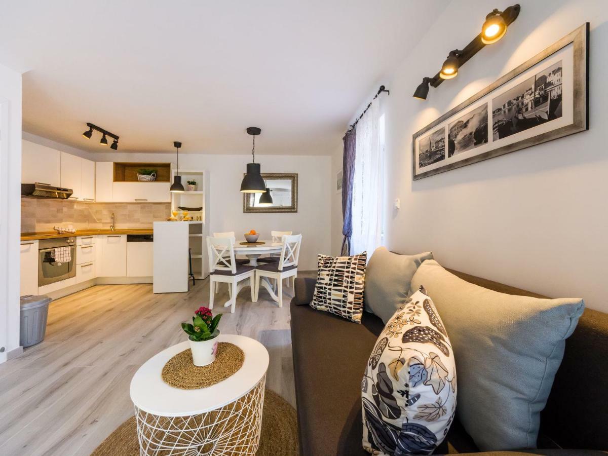 Navis Luxury Apartments Водице Экстерьер фото